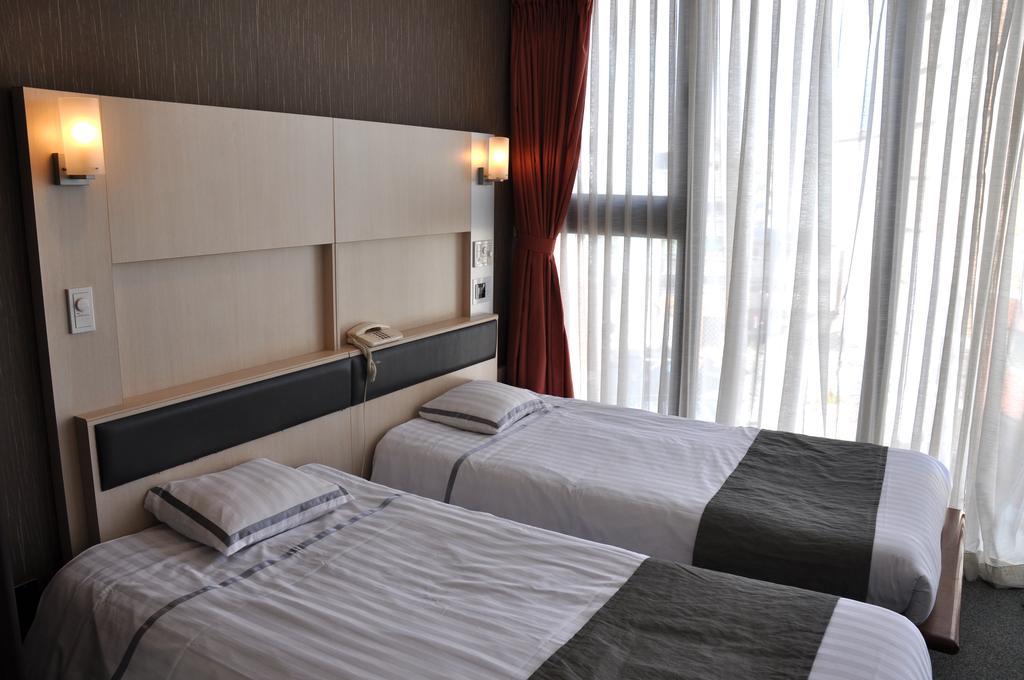 Hotel West Numazu Room photo